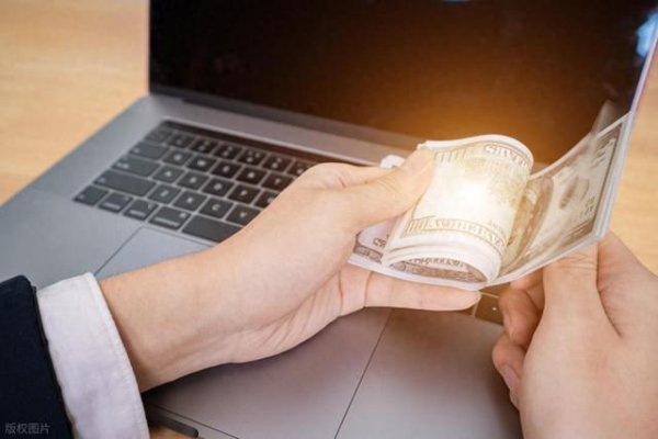 配资资深股票配资门户 普通人, 一年如何赚10万以上?